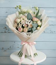 Букет цветов из:  Розы и Лизиантусы в Васильчиново
