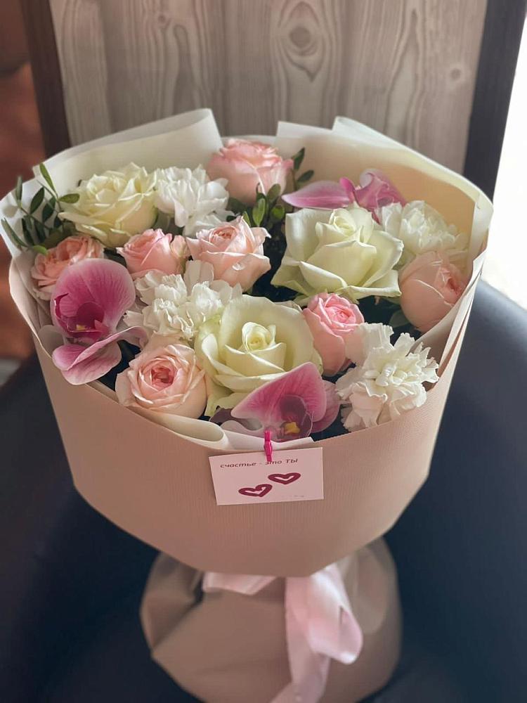 Букет цветов из: Орхидеи, Розы и Гвоздики в Васильчиново