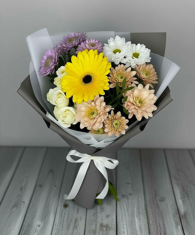 Букет цветов из: Розы, Герберы и Хризантемы в Васильчиново