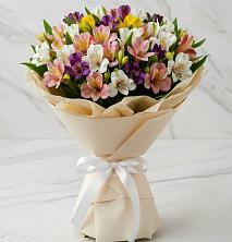 Букет цветов из:  Альстромерии в Васильчиново