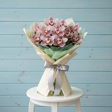 Букет цветов из:  Орхидеи и Розы в Васильчиново