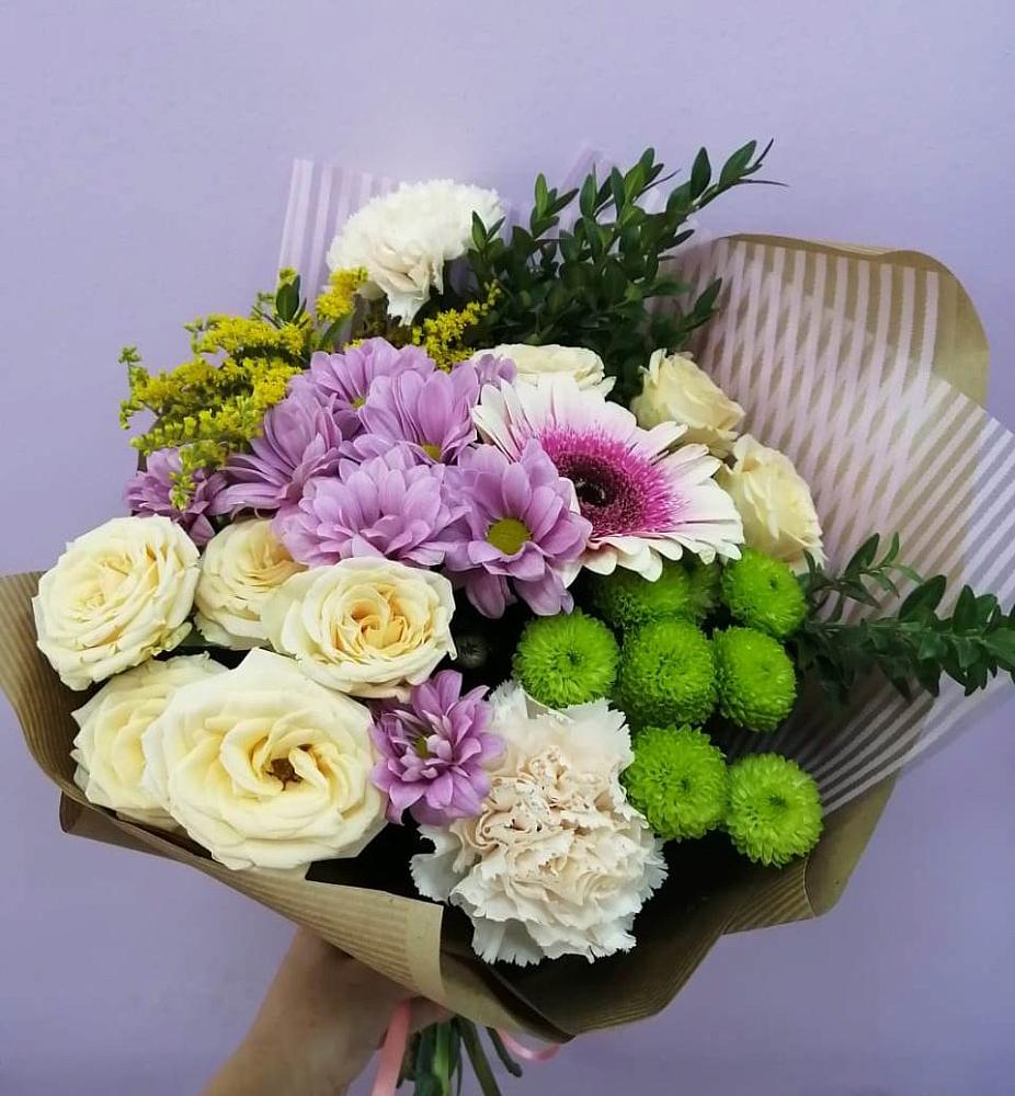 Букет цветов из: Хризантемы, Розы, Гвоздики и Герберы в Васильчиново