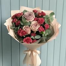 Букет цветов из:  Гвоздики и Розы в Васильчиново