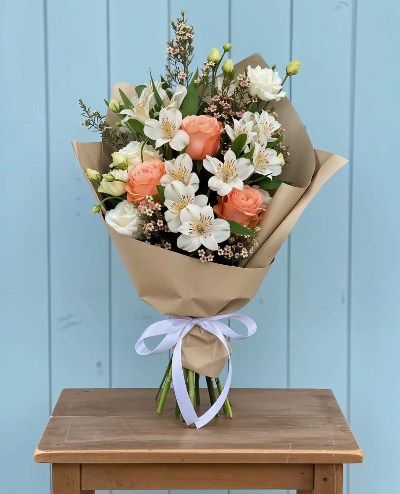 Букет цветов из: Альстромерии, Лизиантусы, Розы и Хризантемы в Васильчиново