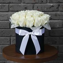 Цветочная композиция из Розы в шляпной коробке в Васильчиново